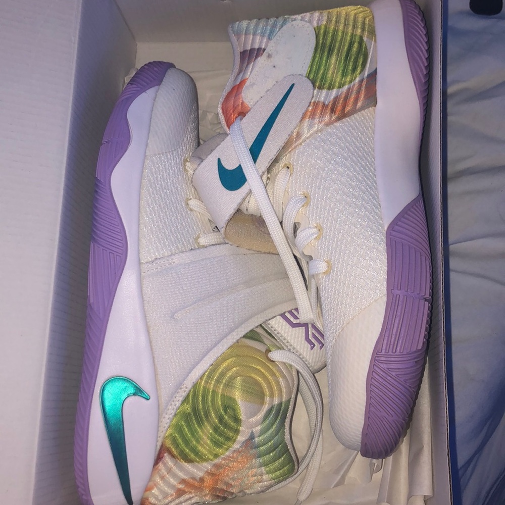 Kd sneakers